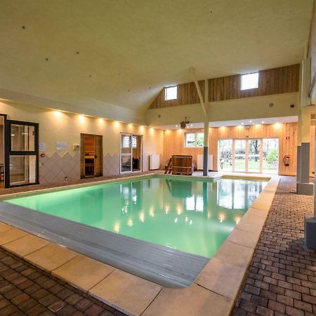 Modern Holiday Home In Sourbrodt With Private Pool Weismes Buitenkant foto