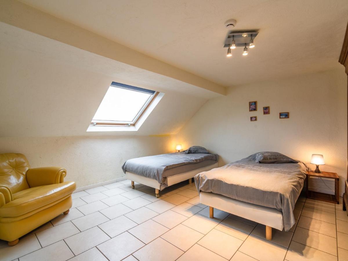 Modern Holiday Home In Sourbrodt With Private Pool Weismes Buitenkant foto